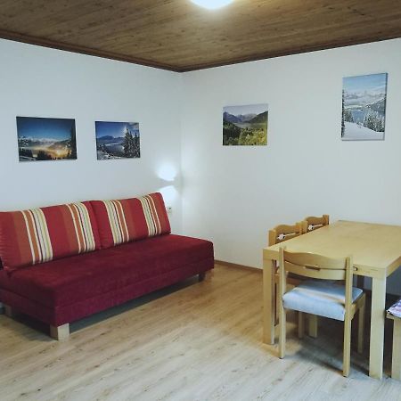 Gemuetliche Wohnung 10 Minuten Vom See Entfernt Zell am See Buitenkant foto